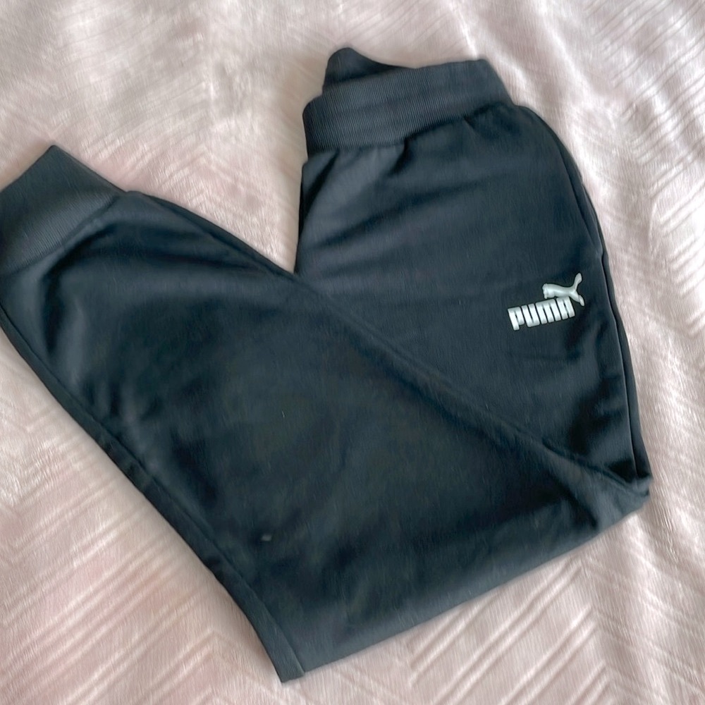 Puma joggers